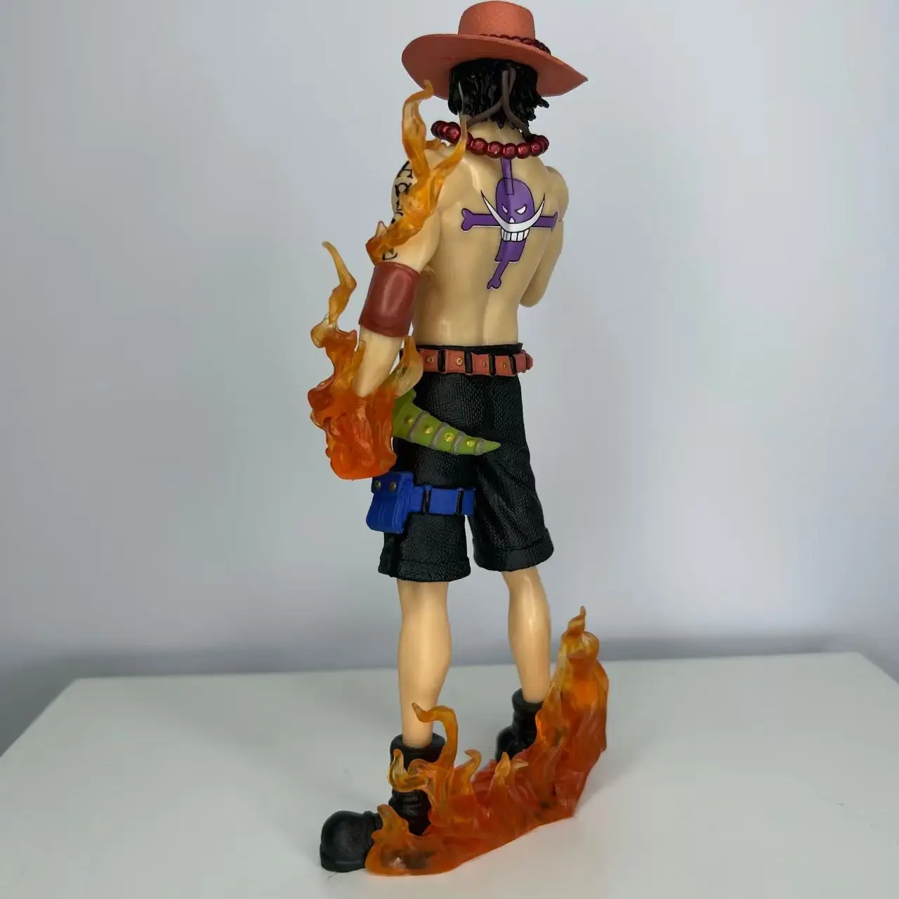 Anime Een Stuk Staande Houding Fire Fist Ace Action Figure Model PVC Desktop Decoratie PVC Speelgoed Pop Kinderen Verjaardagscadeau