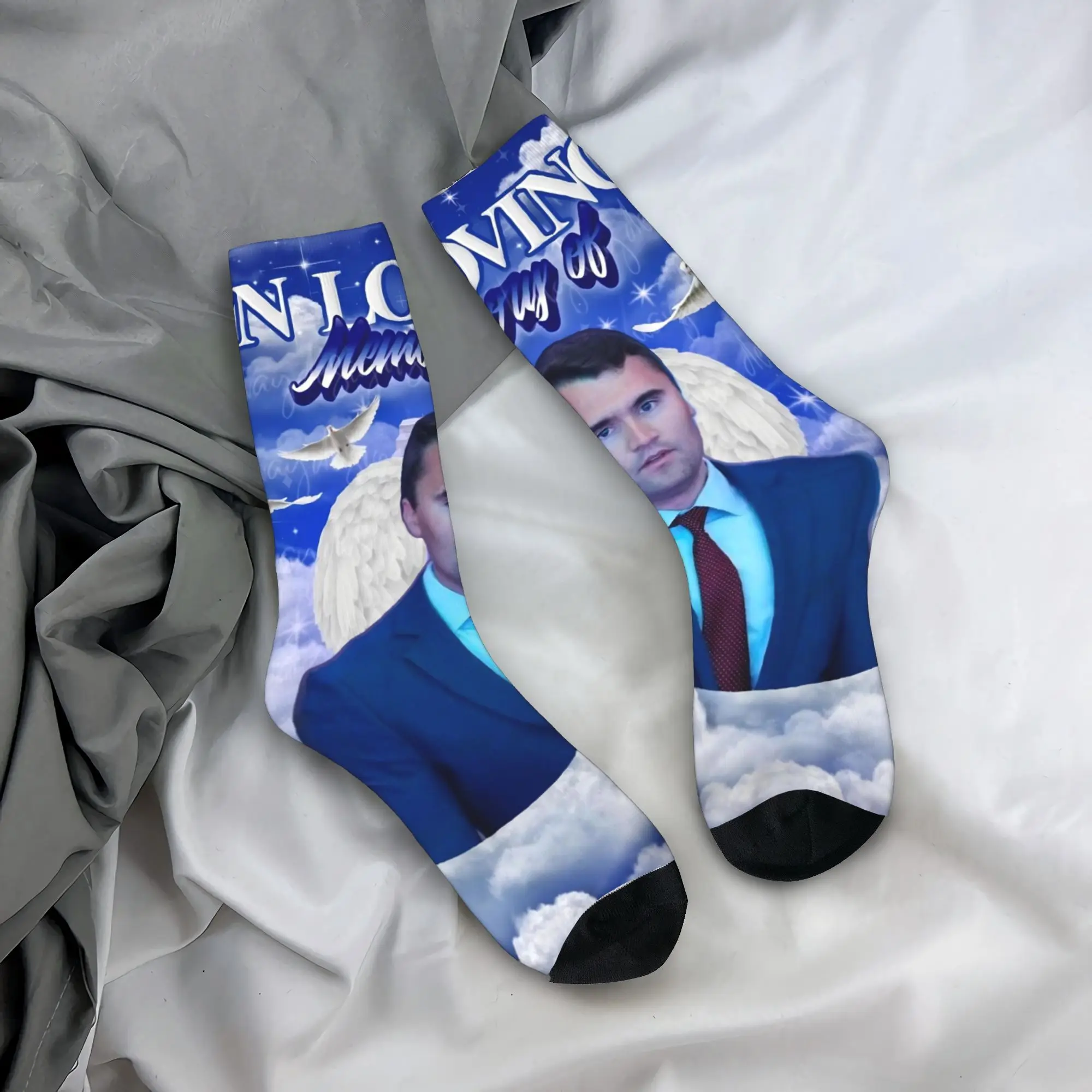 

Чулки Charlie Kirk Angelic Advocate, женские и мужские носки, средние мягкие готические носки, зимние нескользящие носки для скалолазания на заказ