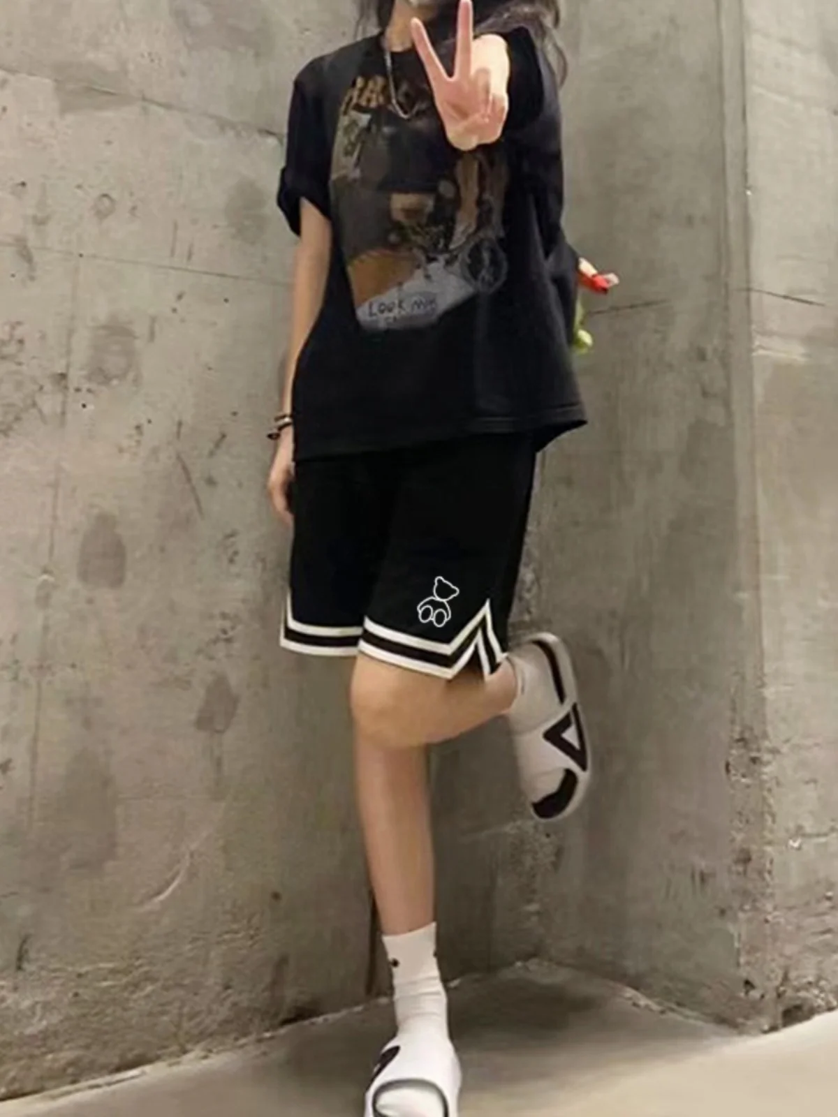 

Летние тонкие свободные баскетбольные брюки больших размеров, быстросохнущие, повседневные, длиной до колена, в уличном стиле, хип-хоп, Холл-стиль