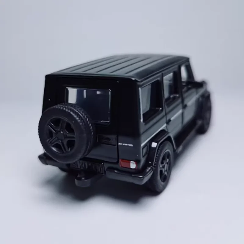 Diecast 1:50 Scale Siku AMG G65 2350 Alloy Vehicle Model Finished Simulation Collection Decoration Gift Toys Display