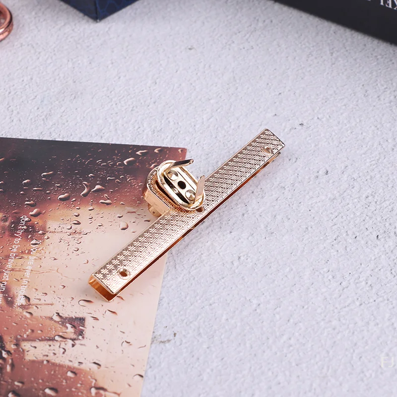 Рисунок 5 - [YU] Металлическая застежка