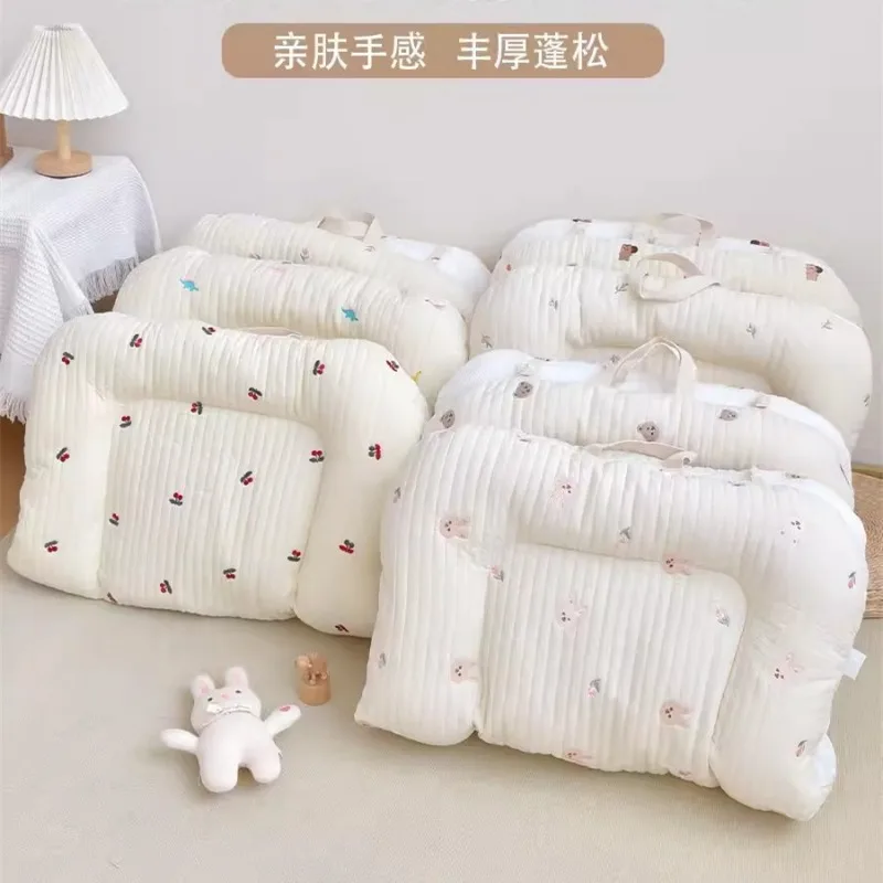Newborn Pure Cotton Quilted Portable Mattress with Double-sided Use 3D Breathable Mesh Mattress Portable Mattress Kindergarten
