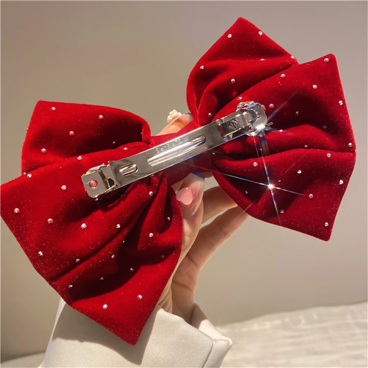 2 ladies Full Star Flash velvet bow hair clip headdress Spring clip hairpin top clip back hair clip