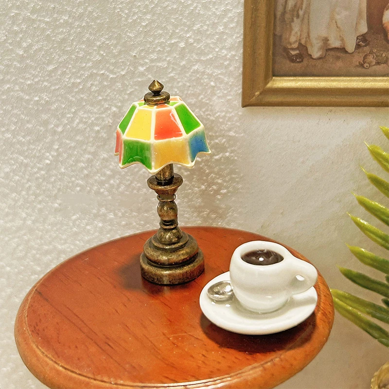 Mini 1/12 Miniature Table Lamps Retro Doll House Lamps Decor Accessories Dollhouse Furniture Toys-Toy