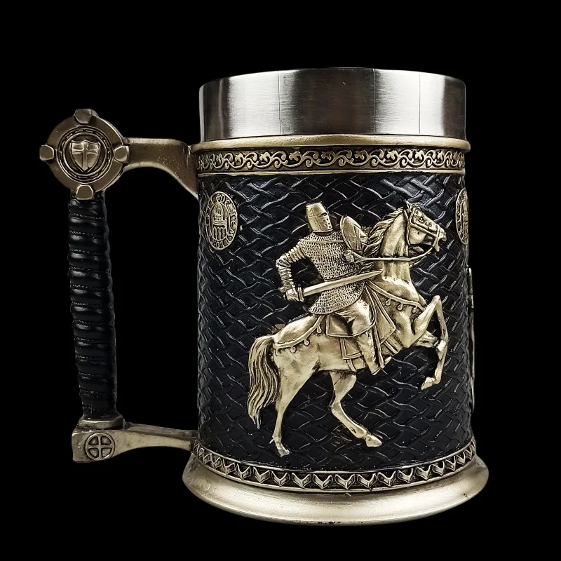 

«Пивная кружка из нержавеющей стали «War Horse», чашка для питья в средневековом стиле оптом, европейский боевой танкер»