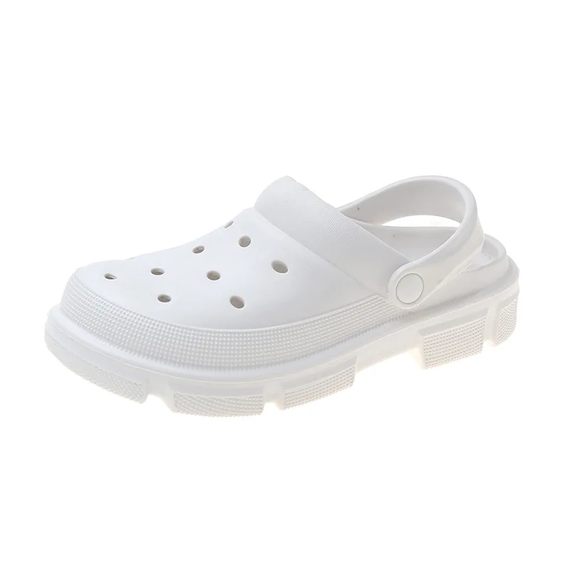 2022 New Fashion Sandals Summer Clogs Shoes Men Sandals Casual Shoes EVA Lightweight Slippers Unisex Summer Beach Cave Hole Shoe