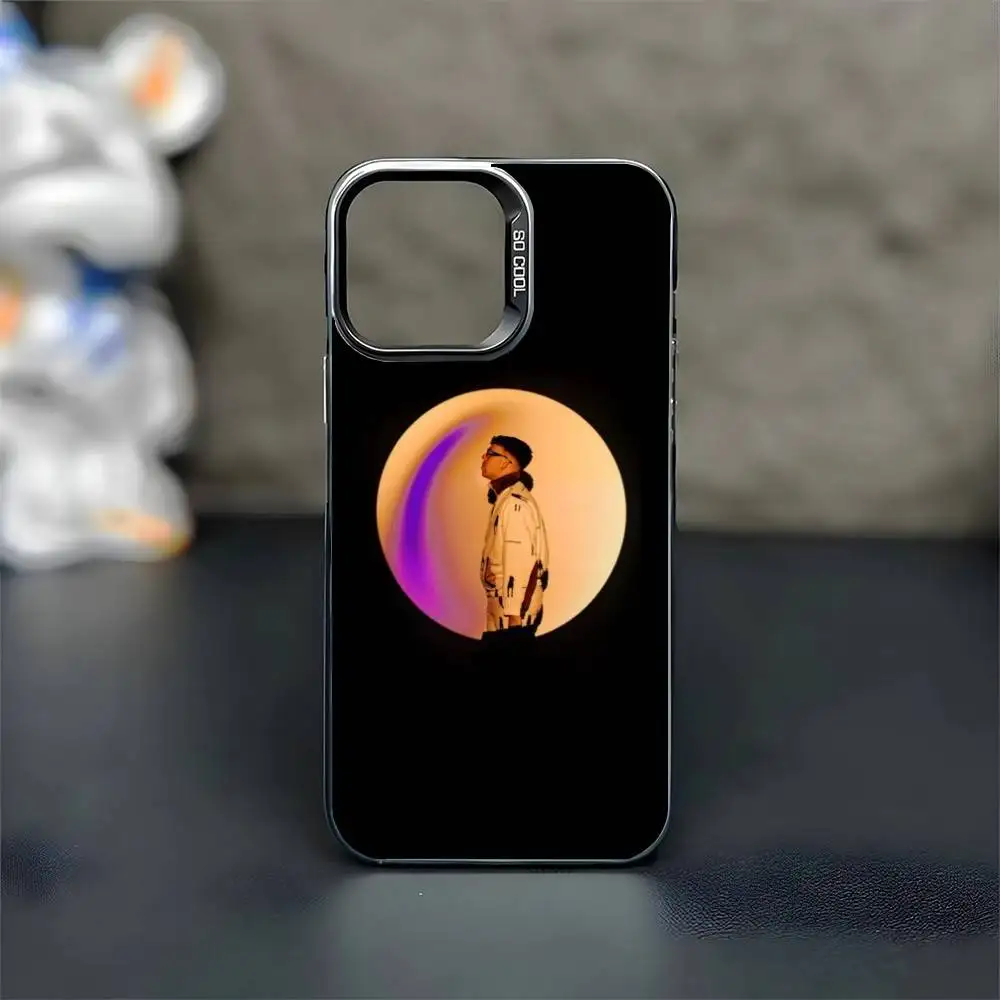 حافظة هاتف Hot Singer Q-Quevedo Buenas Noches لهاتف iPhone17,16,15,14,13,12,11 Plus، Pro Max غطاء أسود غير لامع مقاوم للصدمات #2