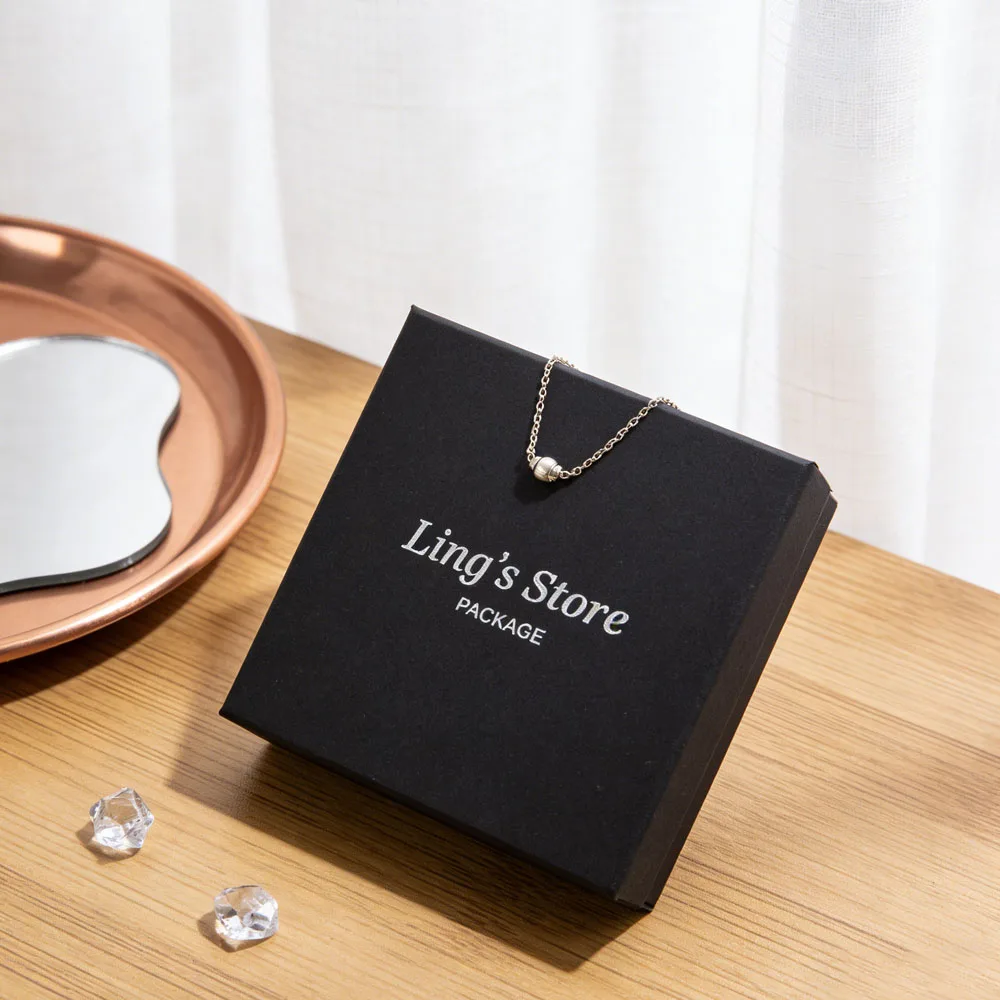 

Personalized 9x9x3cm Jewelry Kraft Box 7x7x3cm Gift Packaging Inside With 8x8cm 6.2x6.2cm Microfiber Earrings Ring Bracelet Bag