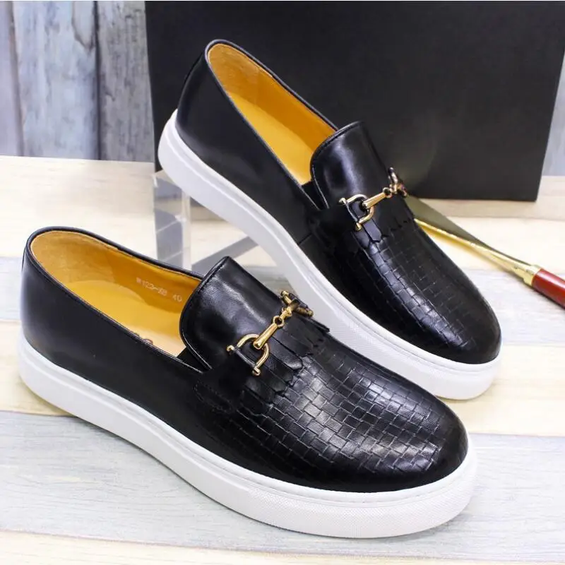 

New leather shoes for men's autumn 2021 new cowhide British style men's leather boots leisure board shoes A9