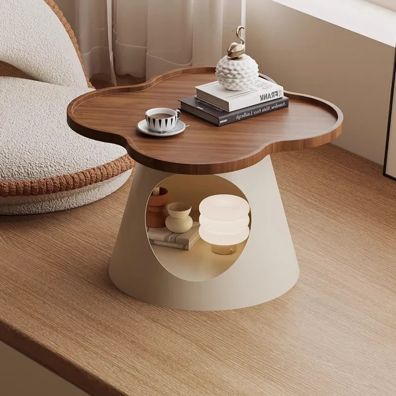 Clover Leaf Windowsill Table, Tatami Tea Table - Rustic Portable Compact Balcony Side Table for Bay Window, Bedroom & Lounge