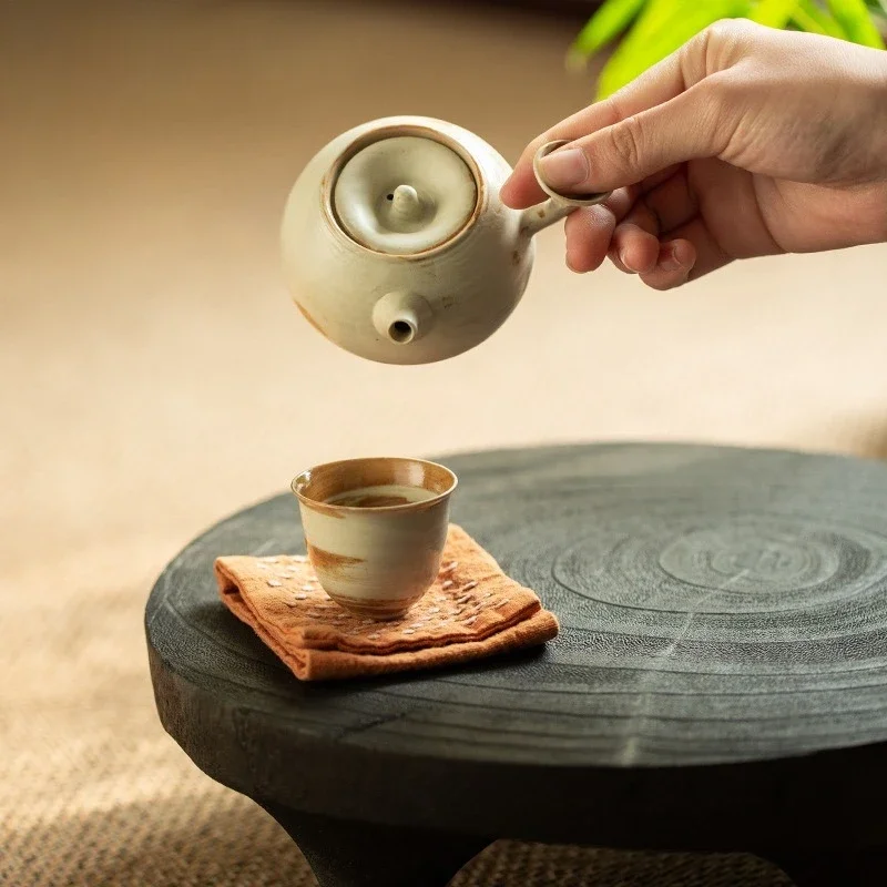 

Yunyan White Handmade Side Handle Pot Japanese Household Ceramic Brewing Pot Fair Cup Powder Coarse Pottery Tea Sea Separator