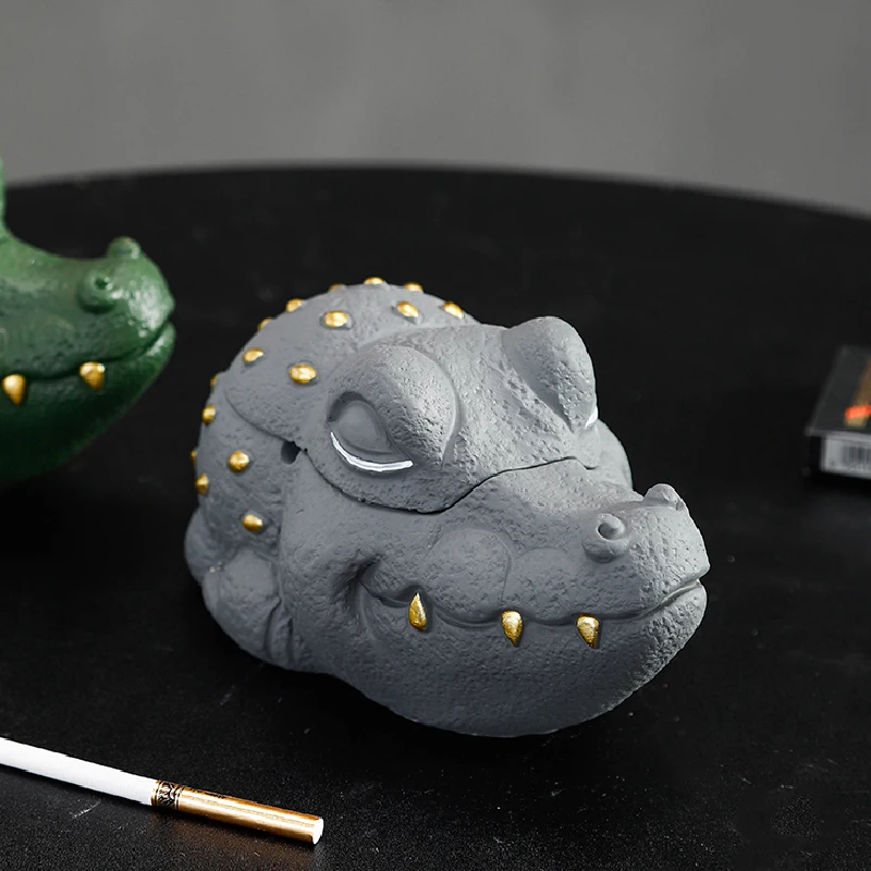 Creative Small Crocodile Ashtray with Cover Living Room Decoration Office Desktop Ashtray Home Anti Fly Ash Smoking Accessories