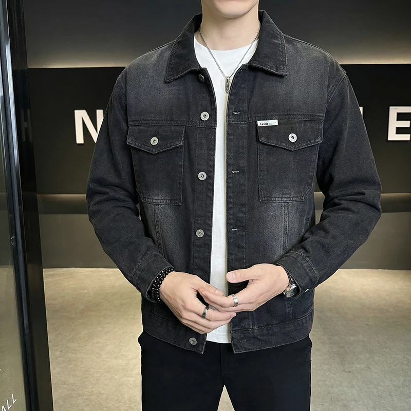 Men's denim jacket for spring and autumn men turndown collar denim coat Suitable for daily casual wear Stylish simple and trendy