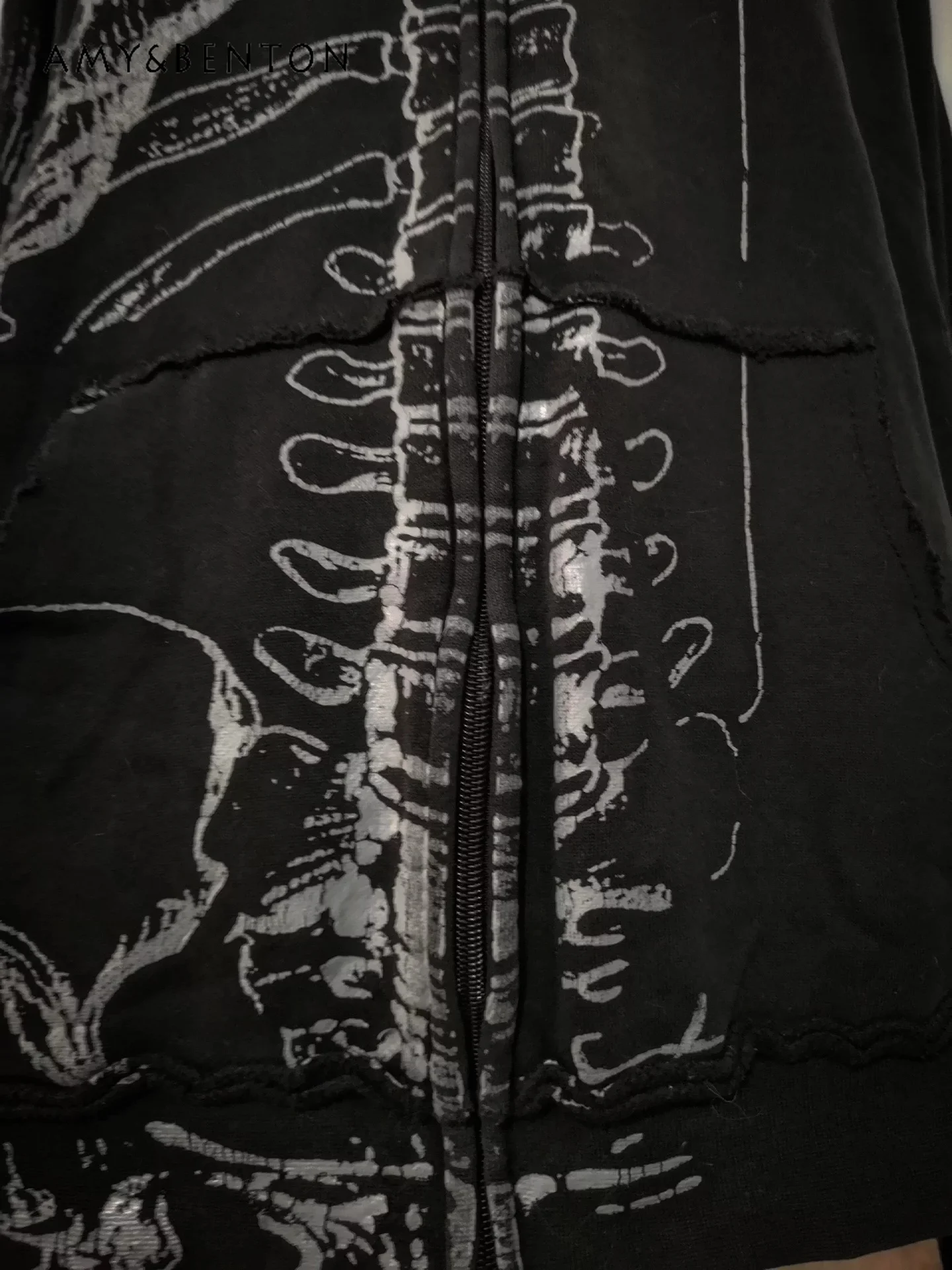 الأصلي الحلو كول الأسود المطبوعة ثقافة فرعية البلوز المرأة الأمريكية الرجعية الوقوف طوق الشارع فضفاض عادية زمم هوديي