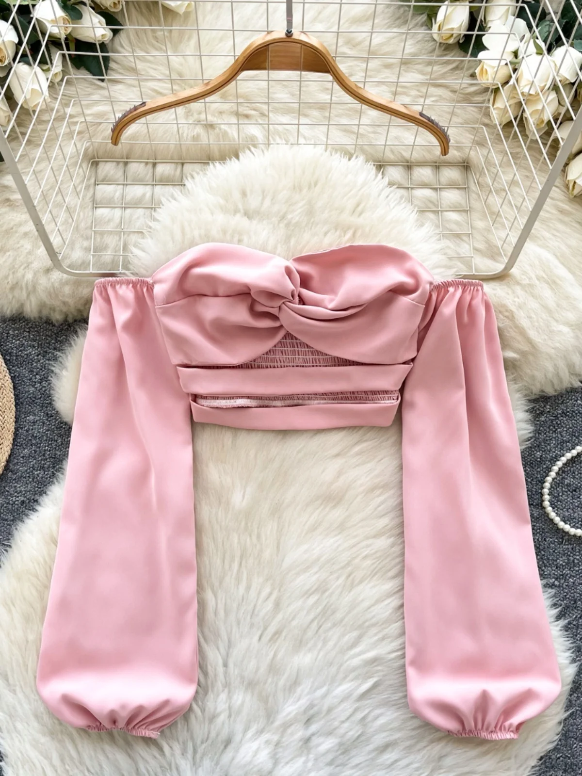 

Spring 2025 Women's ort irt Hollow out Design Pure Desire Top Folded Waist Bustle Korean Sle Long Sve Commute Wear