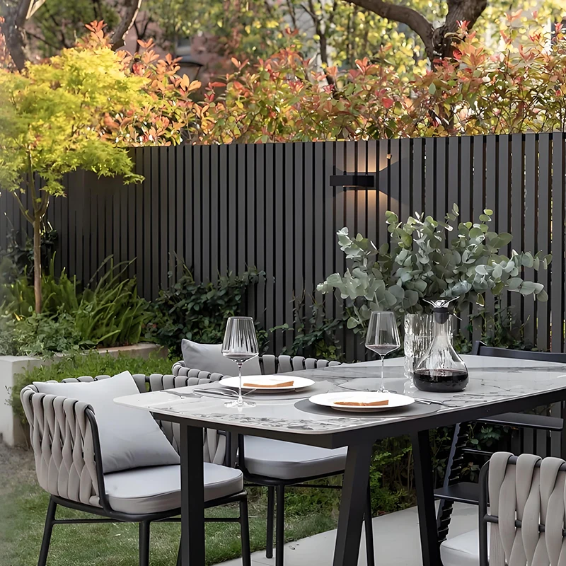 

Modern Fence Metal Horizontal Privacy Black Powder Coated Aluminum Fence