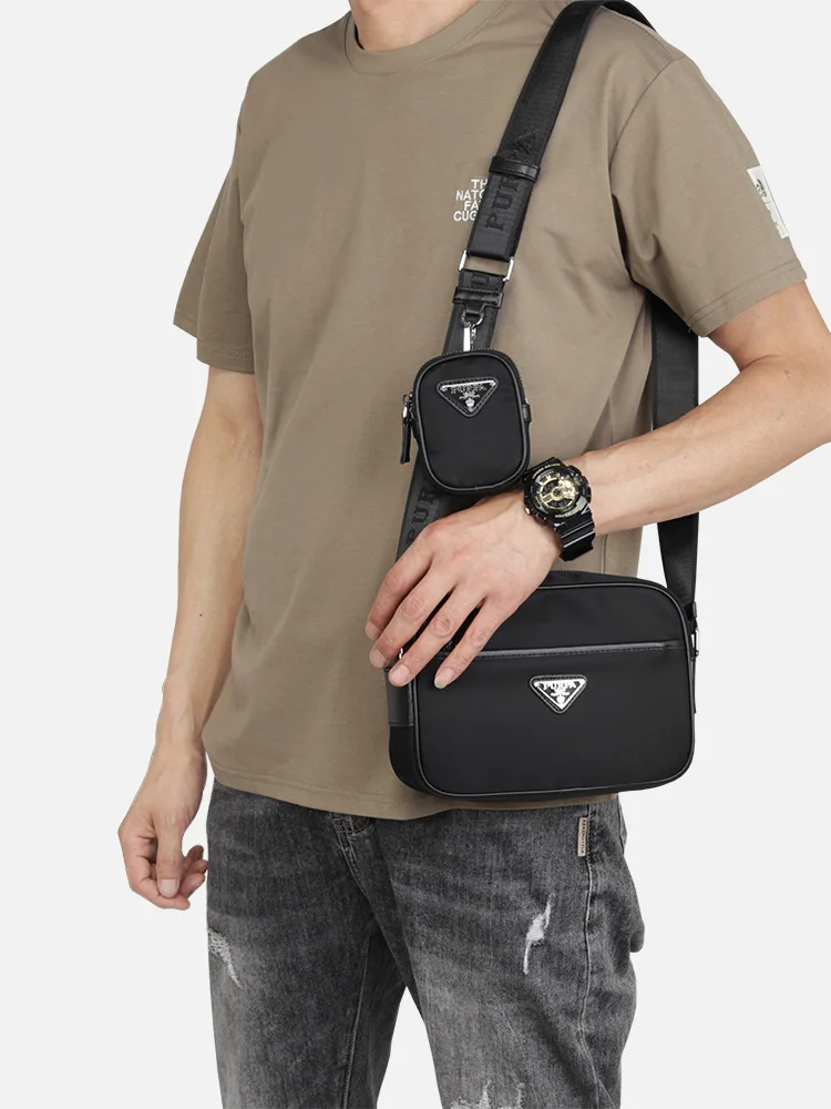 

Men's new crossbody bag made of waterproof nylon cloth is stylish and casual.