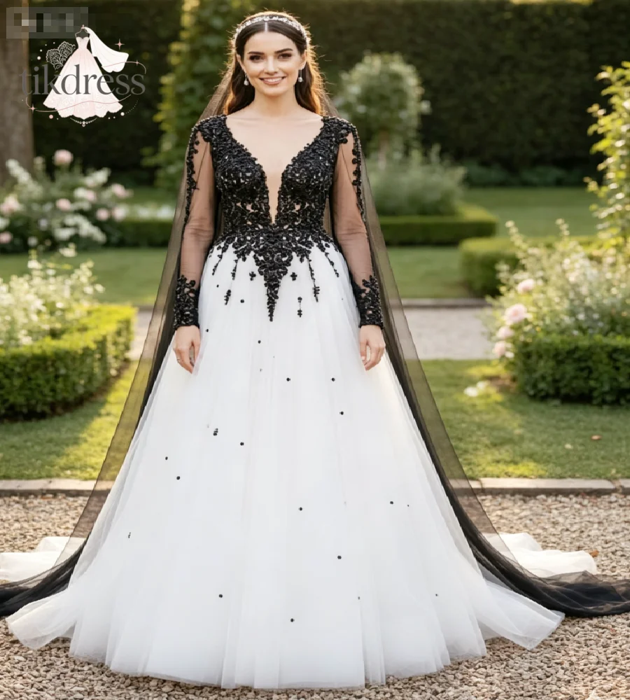 Black And White Gothic Wedding Dress Cape Sleeve V Neck Vintage Beaded Lace Bridal Gowns Alternative Halloween Garden Customized