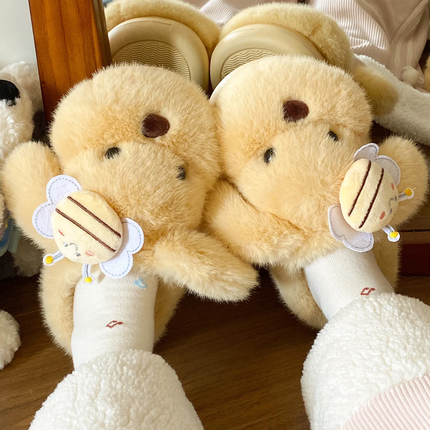 Women's Winter Cute Rabbit Bee Plush Slippers Thick Sole Warm Non Slip Indoor Home Fluffy Slippers for Women - view 3