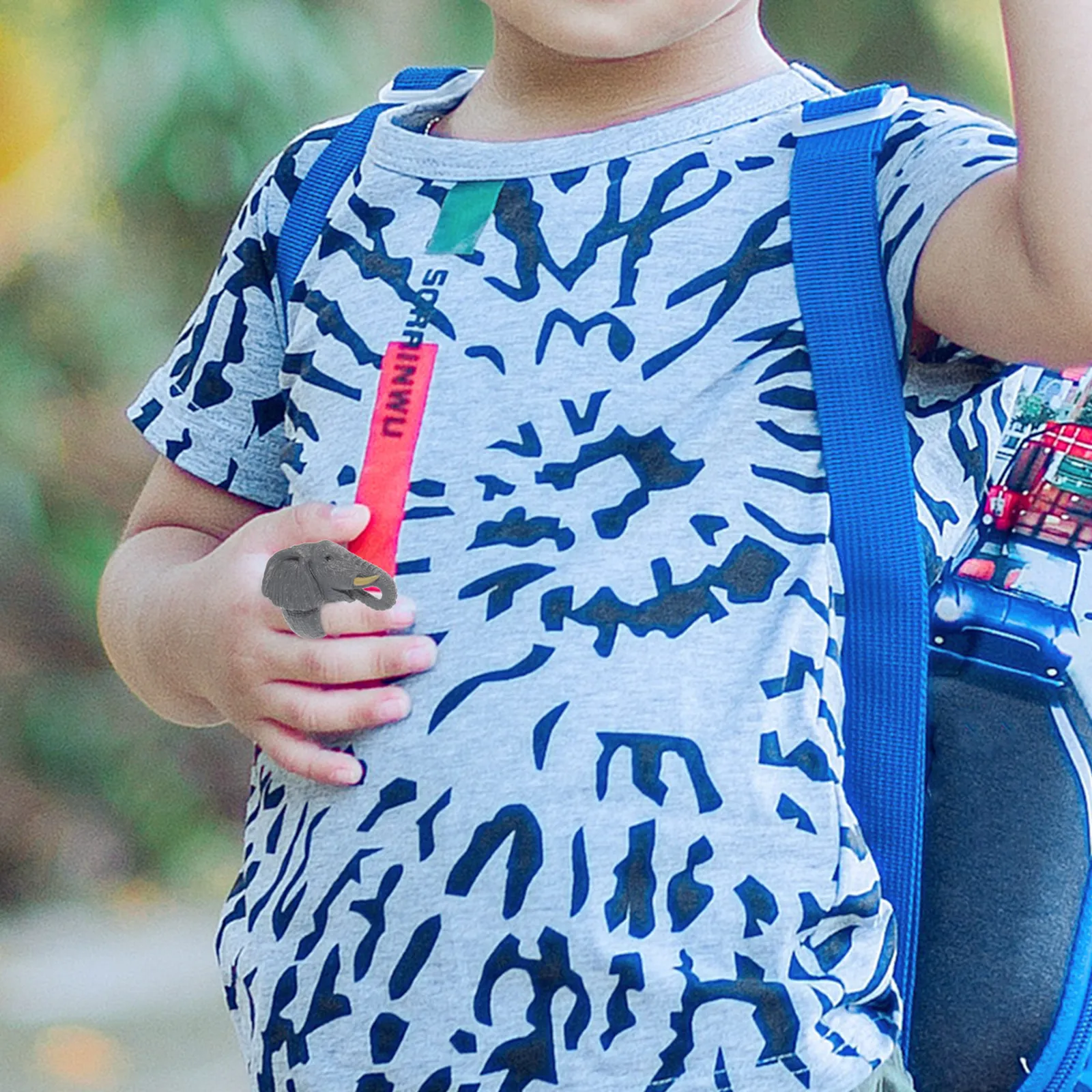 

Набор из 6 пластиковых колец в виде динозавров для детей: сувениры для вечеринок, наполнители для подарочных пакетов, призы для класса, забавные кольца на палец