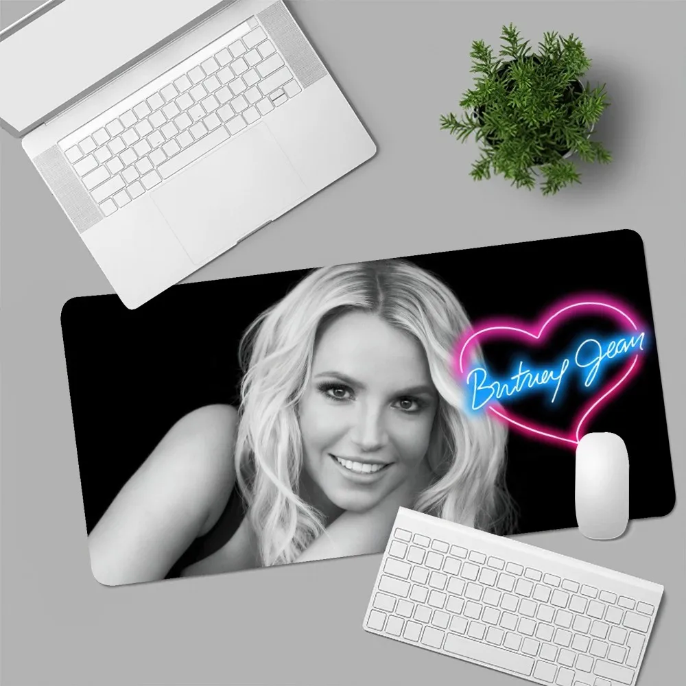 Singer B-Britney Spears Circus Mousepad Computer Laptop Gamer Pad PC Gaming Accessories Desk Mats