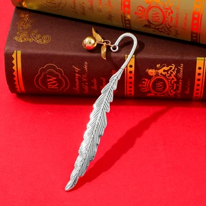 ハリー・ポッターメタルブックマークゴールデンスニッチペンダントブック愛好家は、ベストシスターズのためのギフトを読むホグワーツギフト 12ベストセールスハリーポッターブックマーク-12