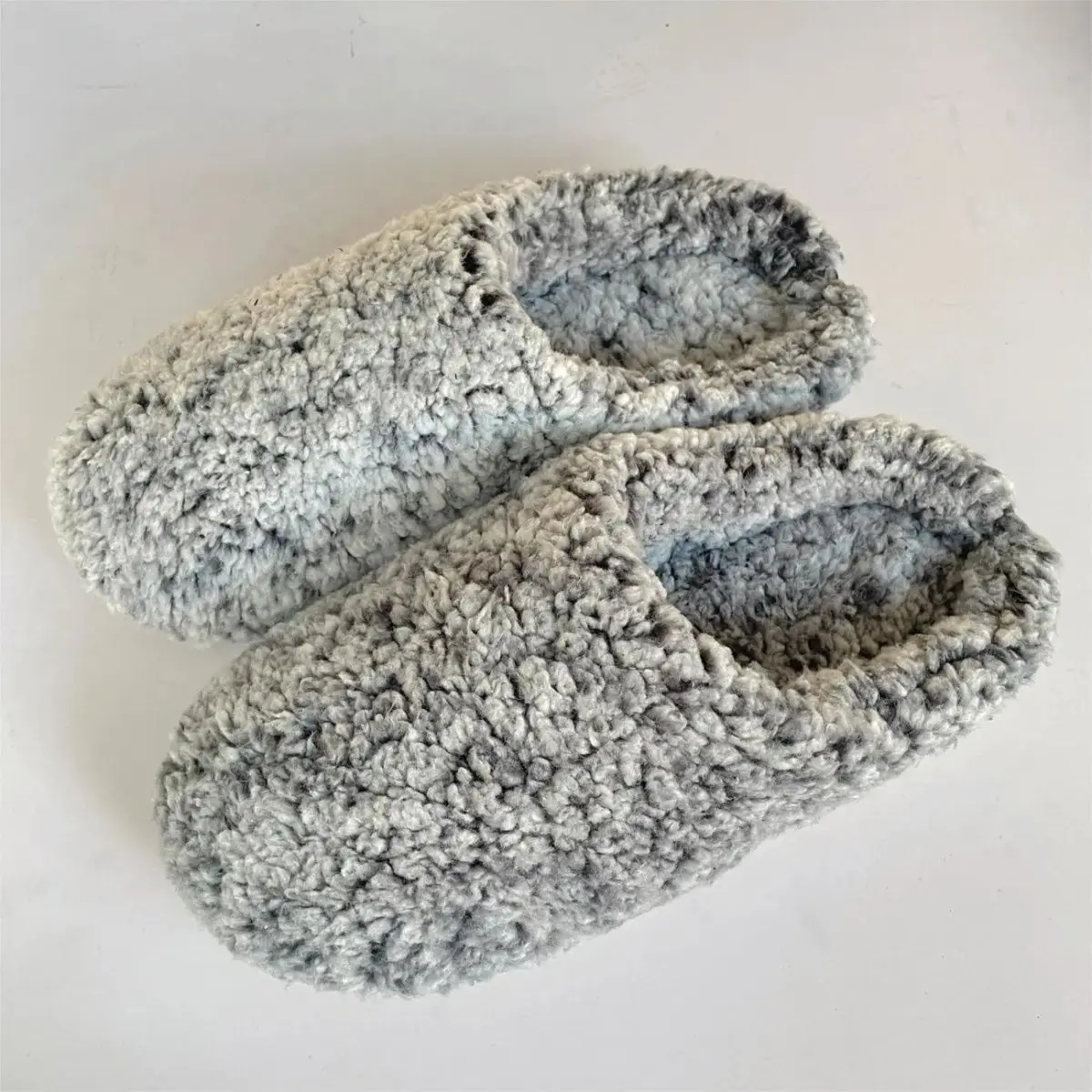 Männer Hausschuhe Winter Plüsch Warme Leichte Hause Baumwolle Schuhe Einfache Familie Indoor Wohnzimmer Hausschuhe Plus Größe 45