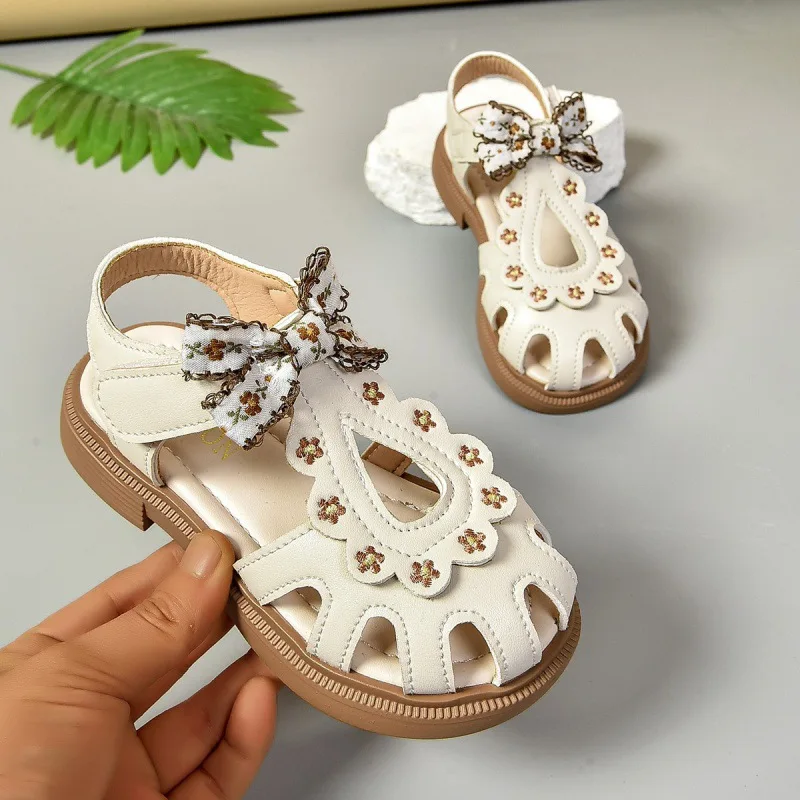 Baby Girls Sandals 2026 Summer Little Girls Closed Toe Princess Sandals Cute Bow Decor Soft Sole Fashion Kids Daily Dress Shoes