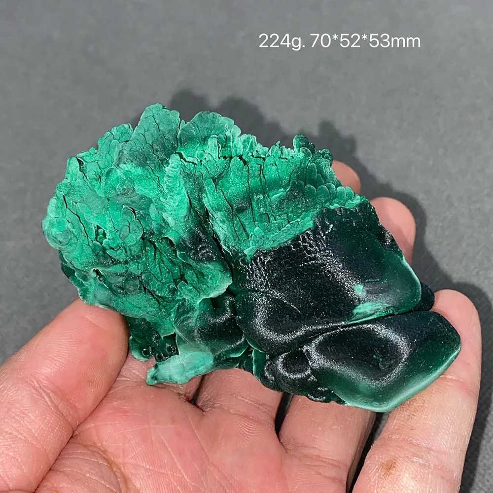 100% natural malachite (light irradiation shows aperture) original stone mineral specimen healing crystal.