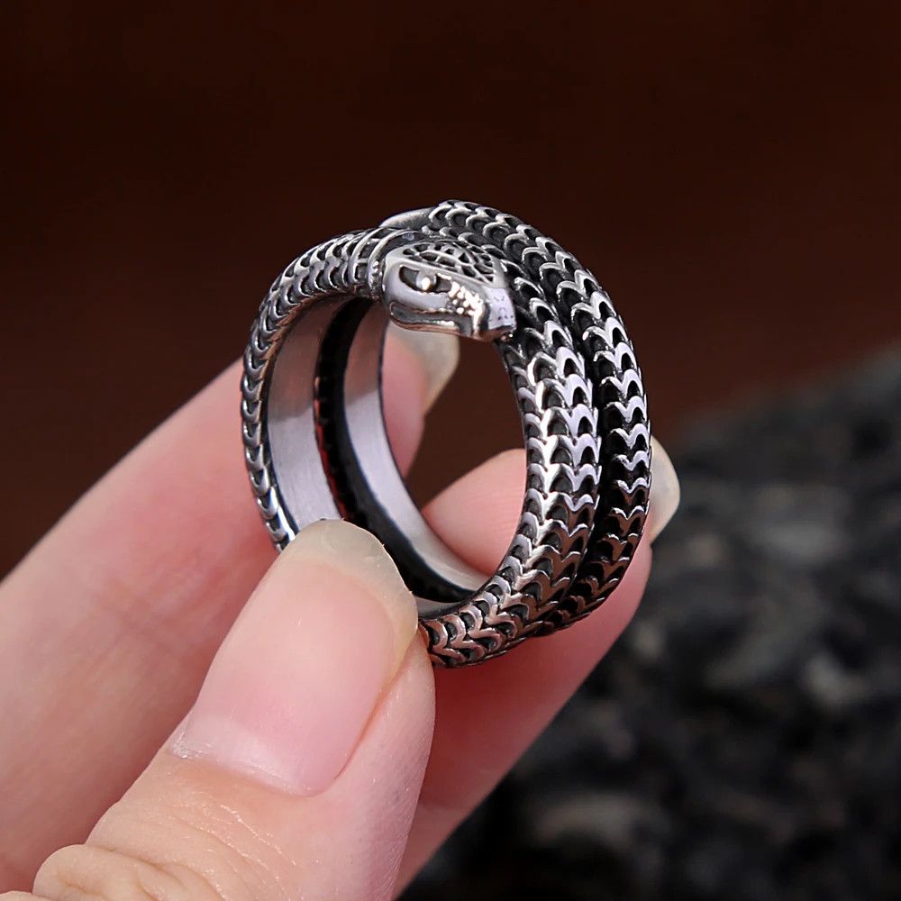 Fashion Retro Domineering Snake Ring Stainless Steel Character Men and Women Animal Ring Punk Amulet Jewelry Gift Wholesale