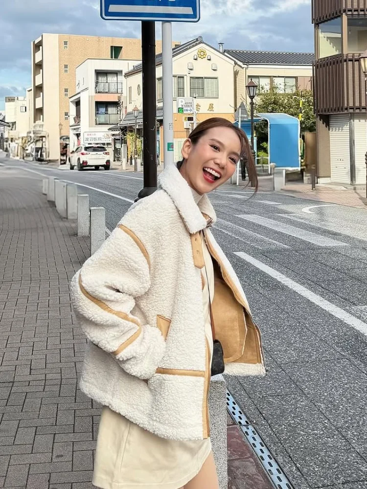 Women Reversible Faux Shearling Jacket Women Lapel Plush Coat Warm Fleece Suede Splicing Short Outerwear Lady Casual Winter Coat