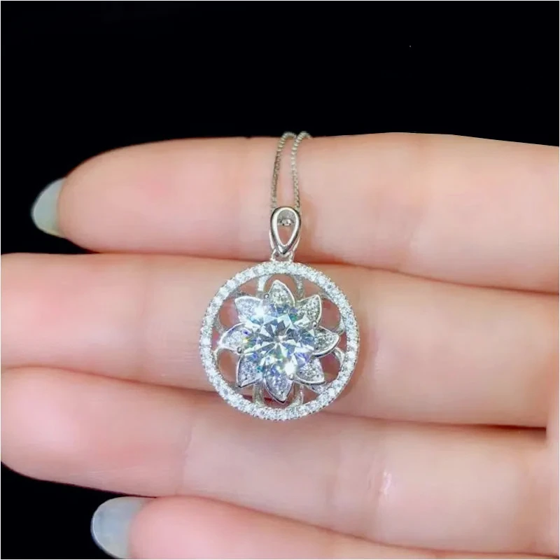 925 Silver Moissanite Pendant for Wedding 1ct VVS1 Grade Moissanite Necklace Pendant Silver Moissanite Jewelry