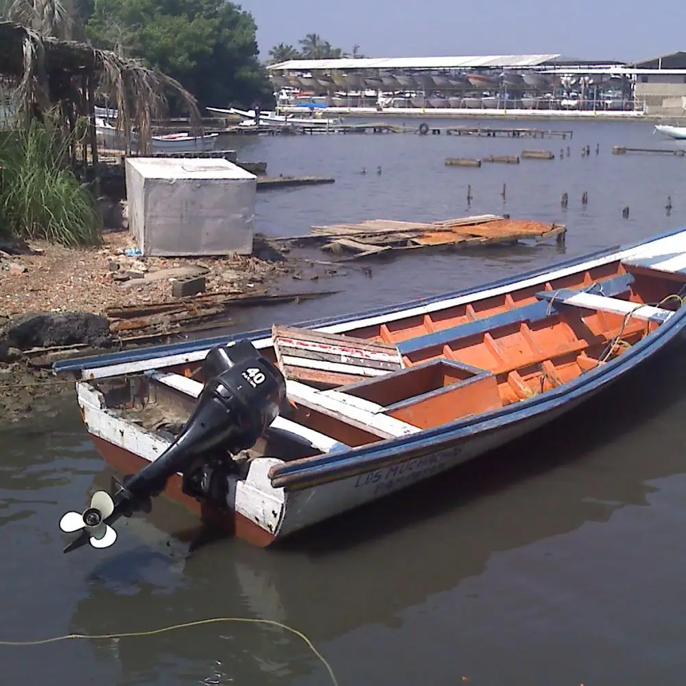 Motor de popa 40HP e compatível com Yamaha E40X