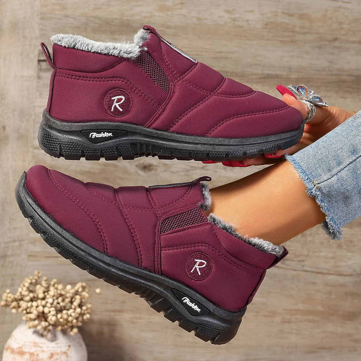 Damen-Knöchel-Schneestiefel, wasserabweisend, mit Plüsch gefüttert, seitlicher Reißverschluss, rutschfeste flache Sohle, warme, lässige Winter-Kurzstiefel – Detail 3