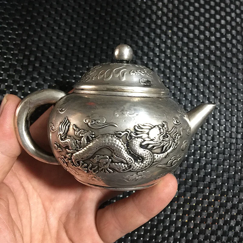 

Collecting Miao Silver Double Dragon Water Bottle Dragon Craft Ornaments