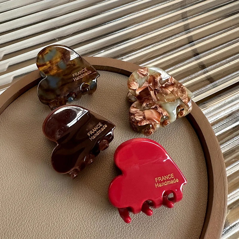 Colorful Small Heart-Shaped Hair Clip 3.5Cm Small Hairclaw Acetate Hair Crabs Girls Delicate Hairclips Women Hair Accessories image 4