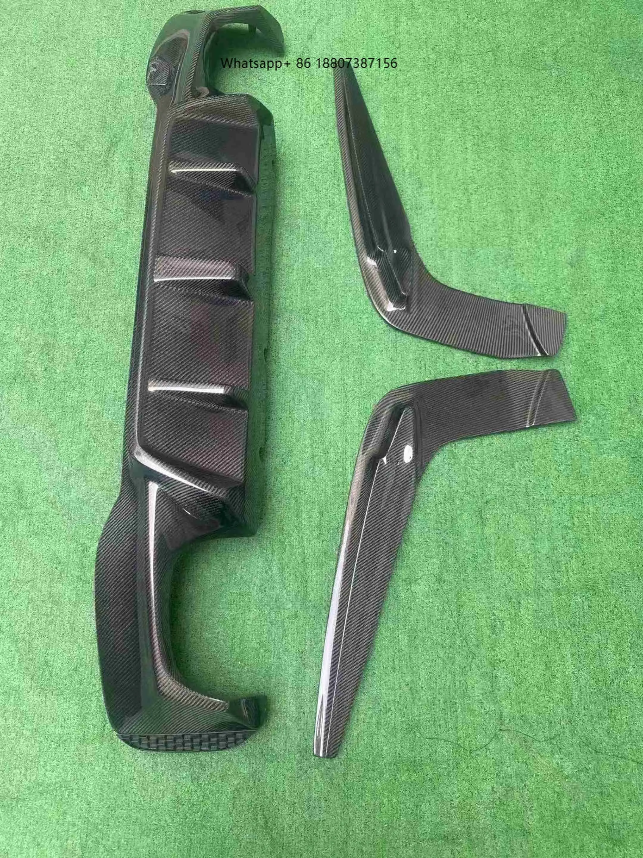 

Carbon Fiber Rear Lip Diffuser with Side Splitter for 5 Series F90 G30 M5 2010-2016