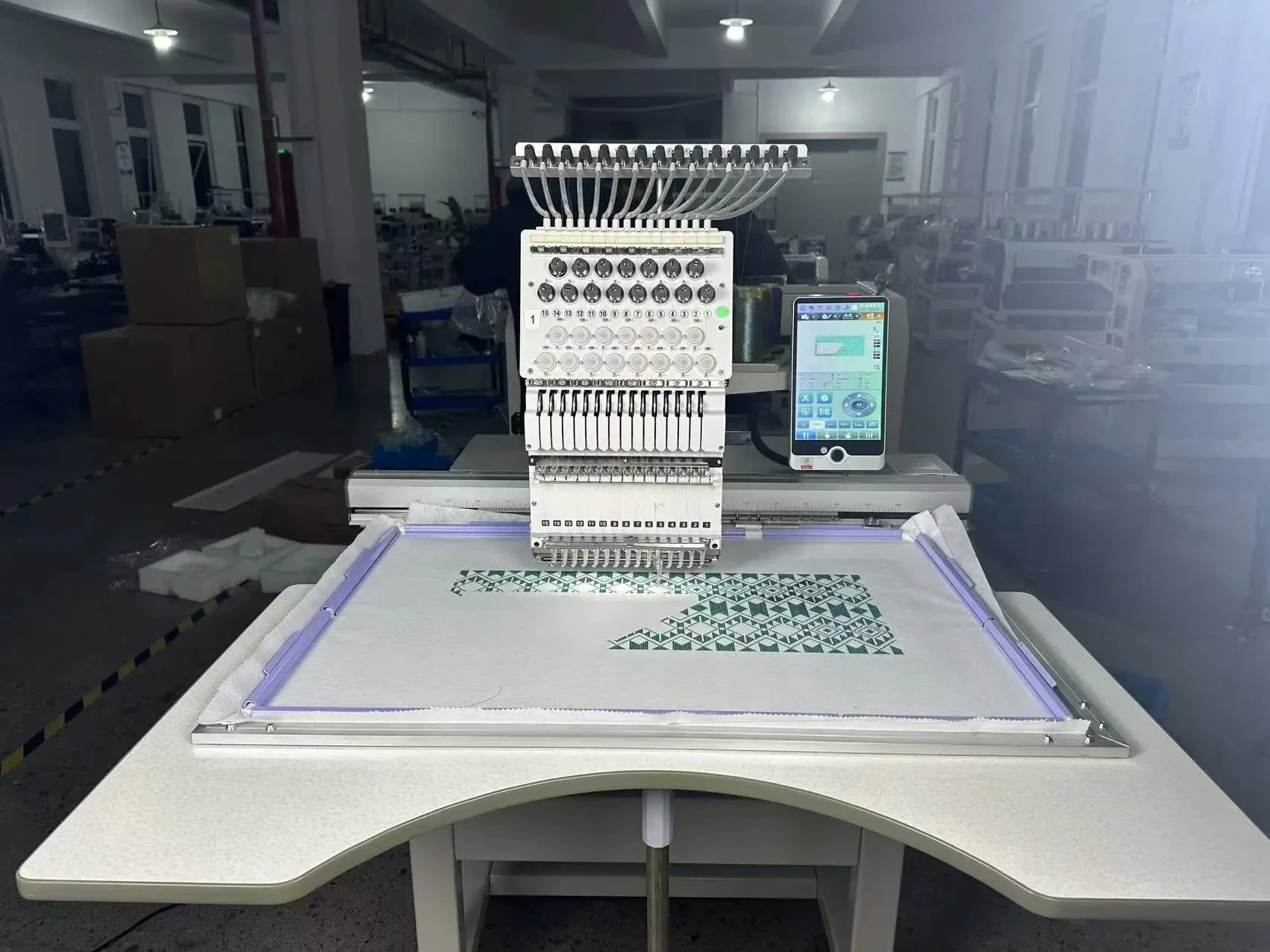 Dahao A15 Pro Industrial de un solo cabezal 500*350/800*500 máquina de bordar automática Digital 1200 RPM computarizada 2 años de garantía