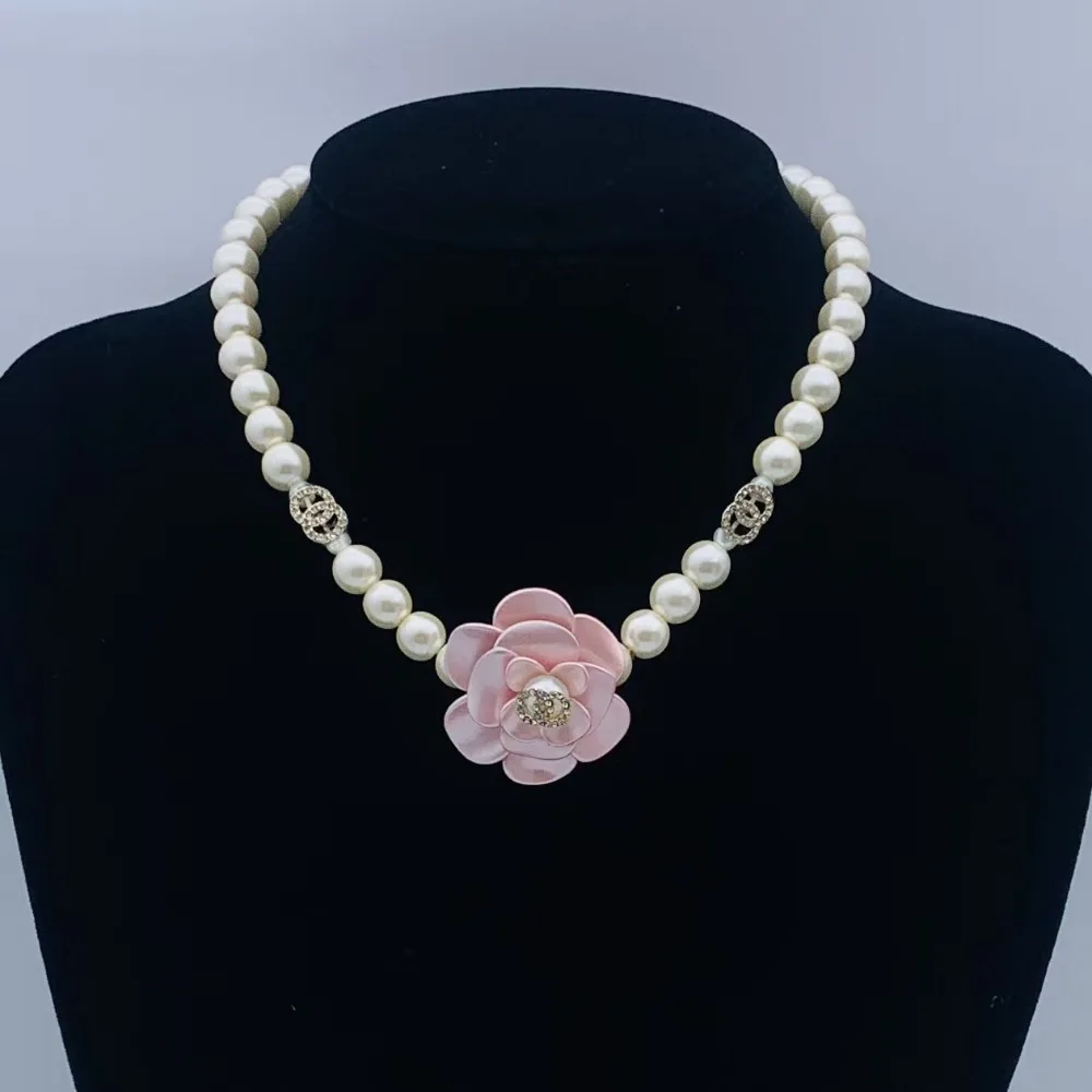 

2025 New Double C Letter Necklace Female Internet Celebrity Retro Necklace