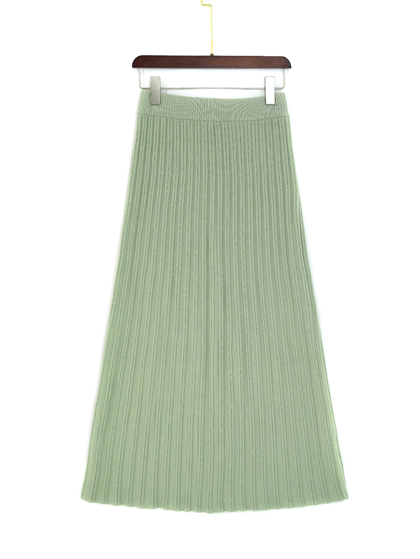 Nuovo cardigan in maglia di nicchia per donna, progettato in stile pigro, set di maglioni in due pezzi, top di design girocollo con grafica verde, gonna da lavoro casual ed elegante