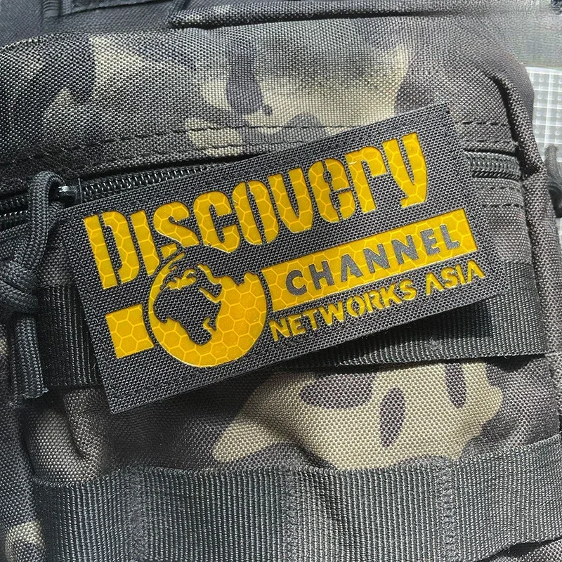 Universal Discovery Channel Hook&Loop Patches Engraving Reflective Discovery Morale Badge Eye-catching Backpack Stickers