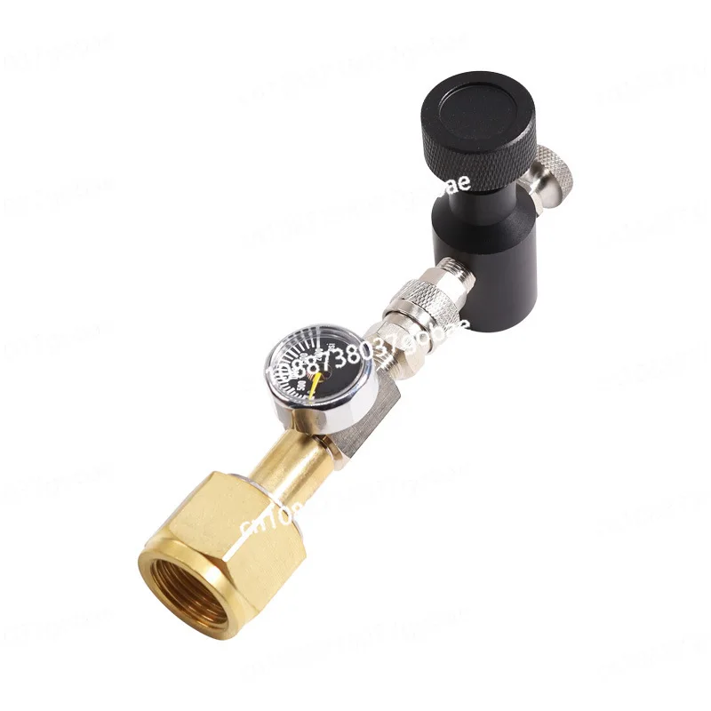 

Pressure gauge quick connect air valve