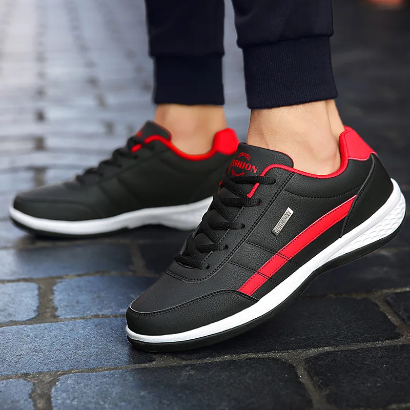 Zapatillas deportivas informales para hombre, zapatos planos ligeros y cómodos con cordones de PU para caminar al aire libre