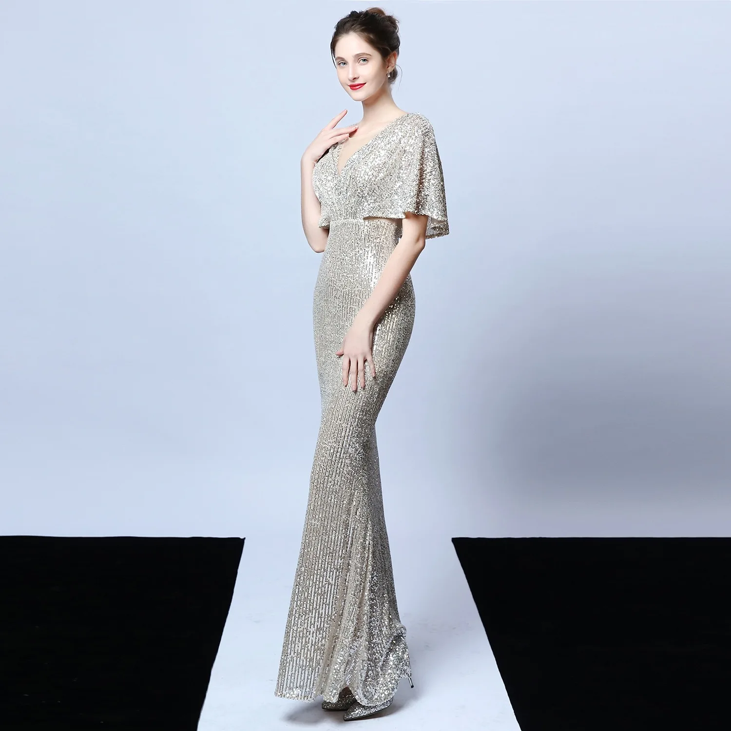 Elegant O-Neck Floor-Length Sequin Prom Dress Customized