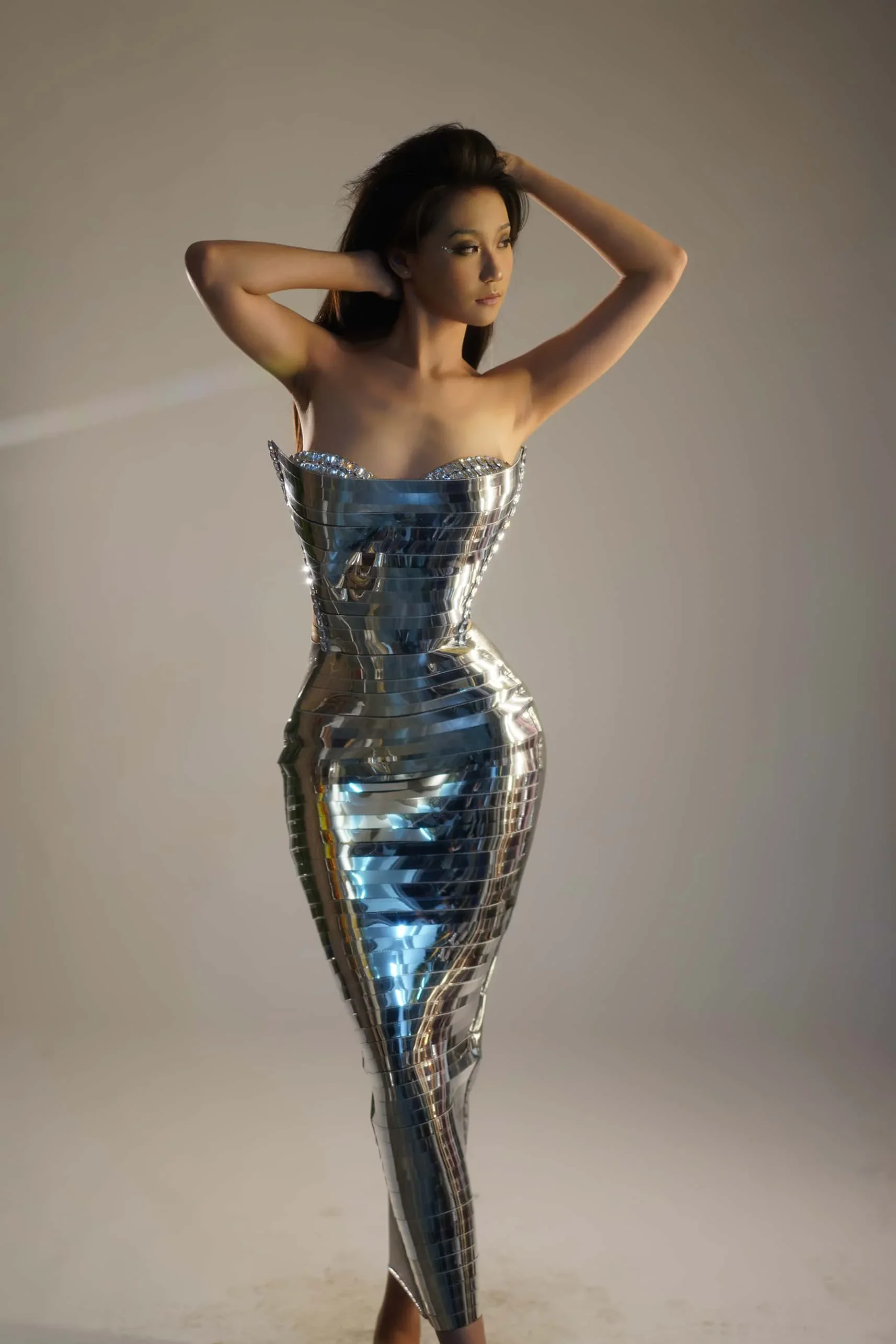 Luxury party outfit Silver Sequins Long Tube Dress Evening Prom Birthday Celebrate Dress Women Photo Shoot Wear Stage Costume