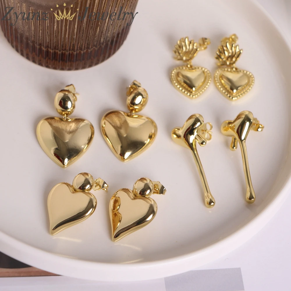 

5 Pairs, Vintage Metal Gold-plated Smooth Love Heart Earrings for Women Earrings Daily Jewelry Accessories