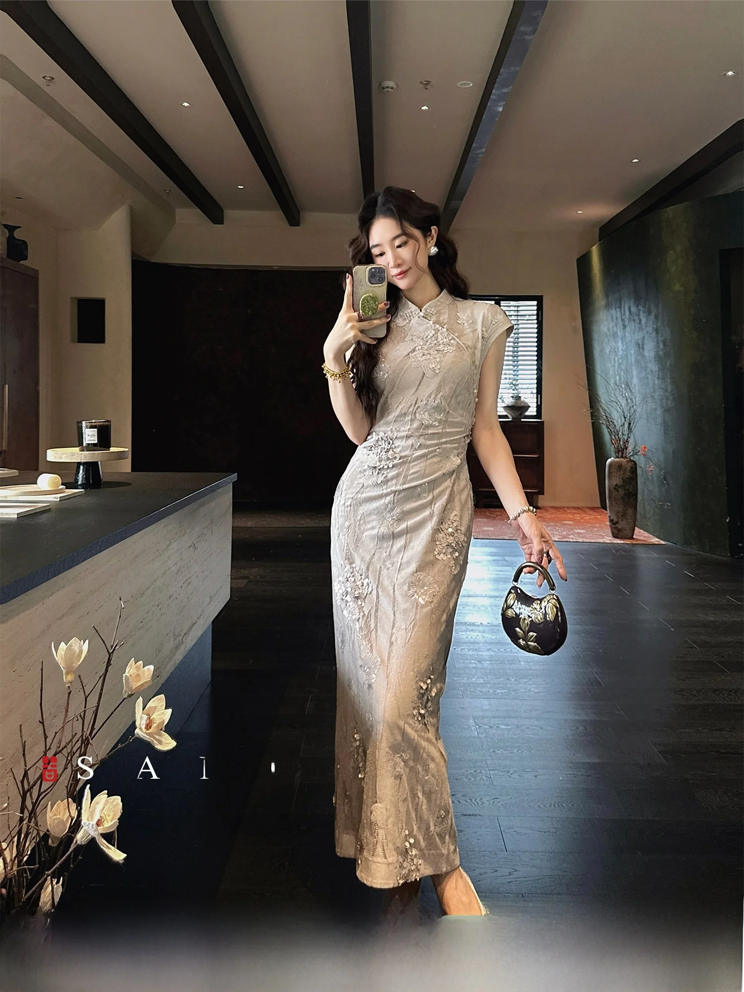 

Shanjig Black Flower New Chinese Heavy Embroidery Dress Women Summer Absolutely Beautiful Qipao Skirt Trendy Sleeveless Polye...