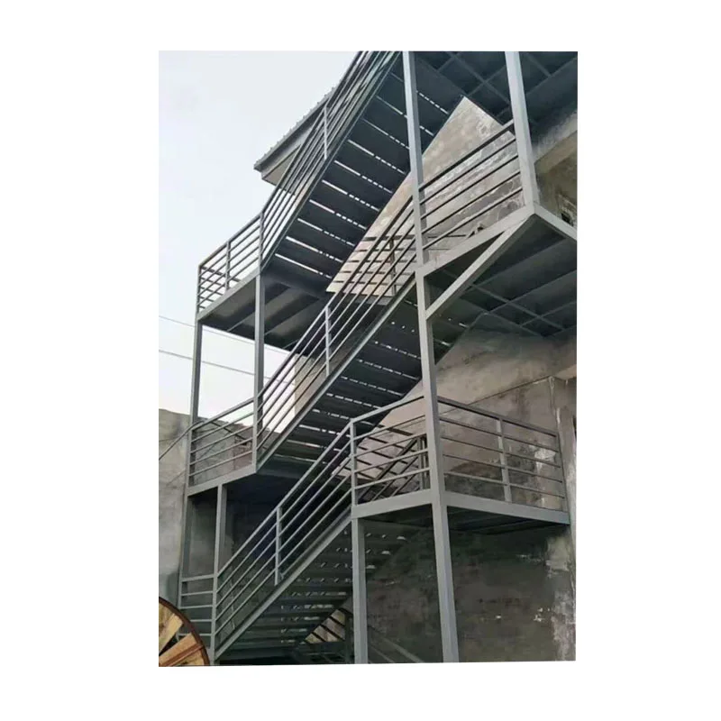 Custom.Custom-made indoor staircase using steel structure existing staircase