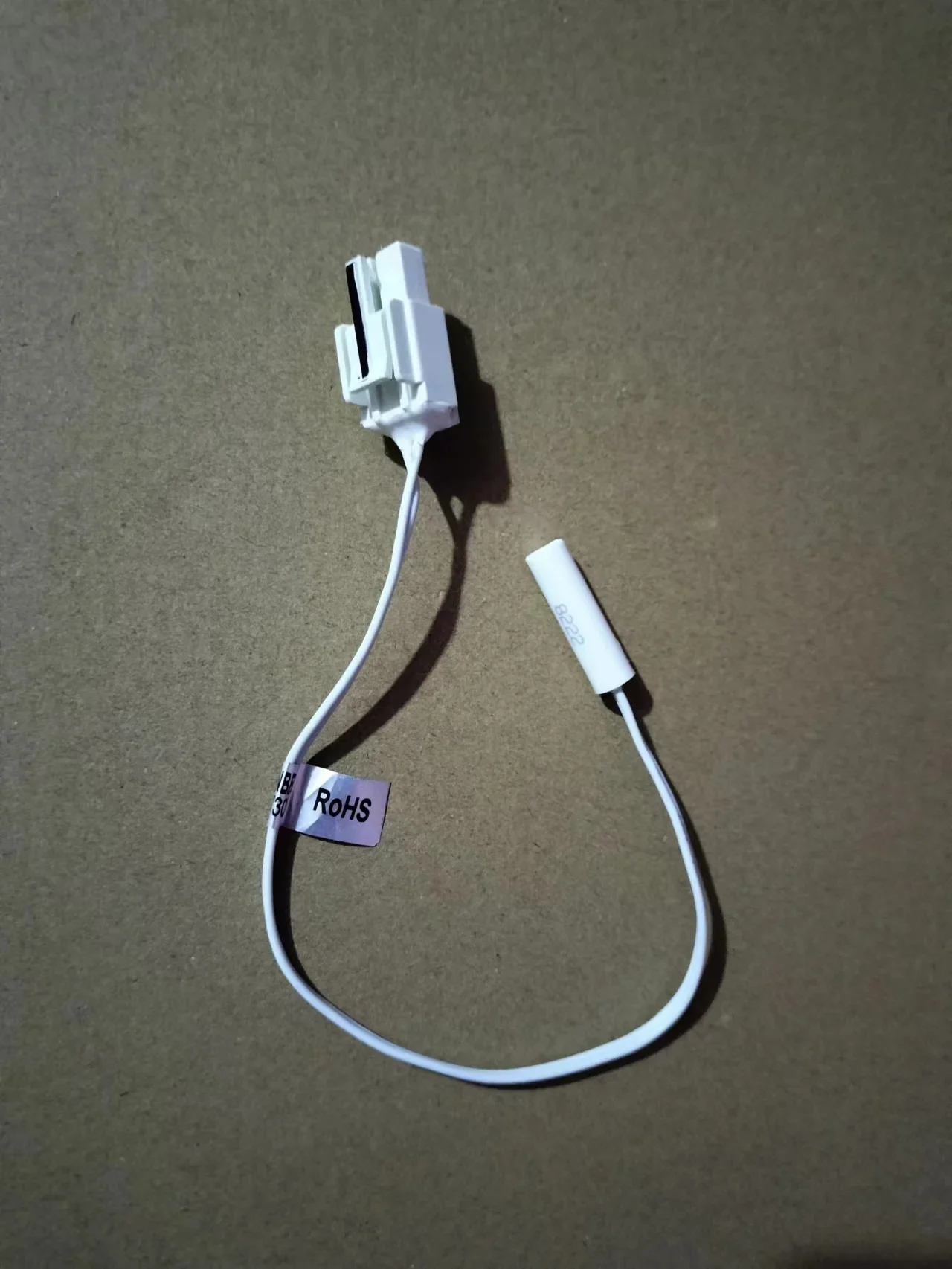 Suitable for Mideas refrigerator temperature sensor DA000547301/201