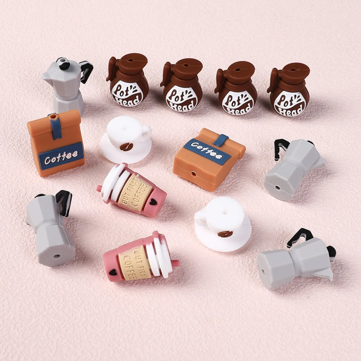SW25 5pcs Fashionable Trendy Beads Originality Focal Silicone Beads 3D Coffee Themed Mug Cute Jewelry Accessories Keychains DIY
